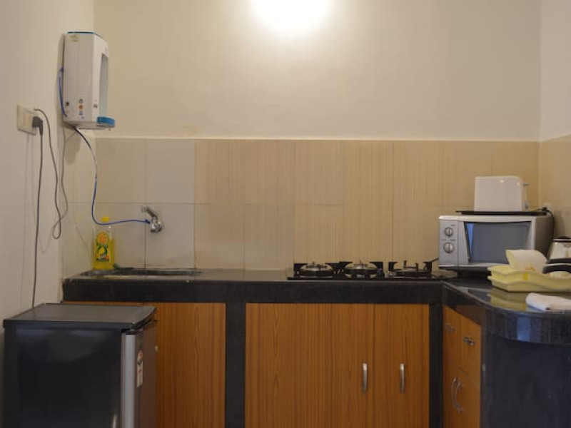 LAU Humble Abode,a 1BHK Serviced Apartment